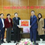 Phó Bí thư Tỉnh ủy Quảng Ninh thăm, chúc Tết tại Trung tâm Bảo trợ xã hội.